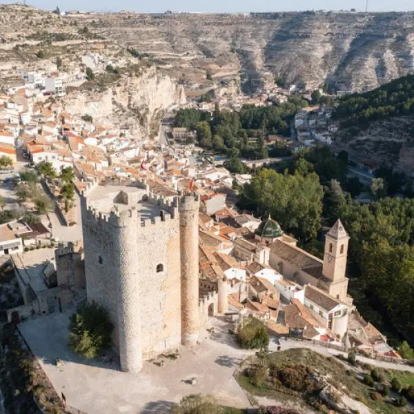 Vendemos tu vivienda en Alcalá del Júcar con enfoque estratégico